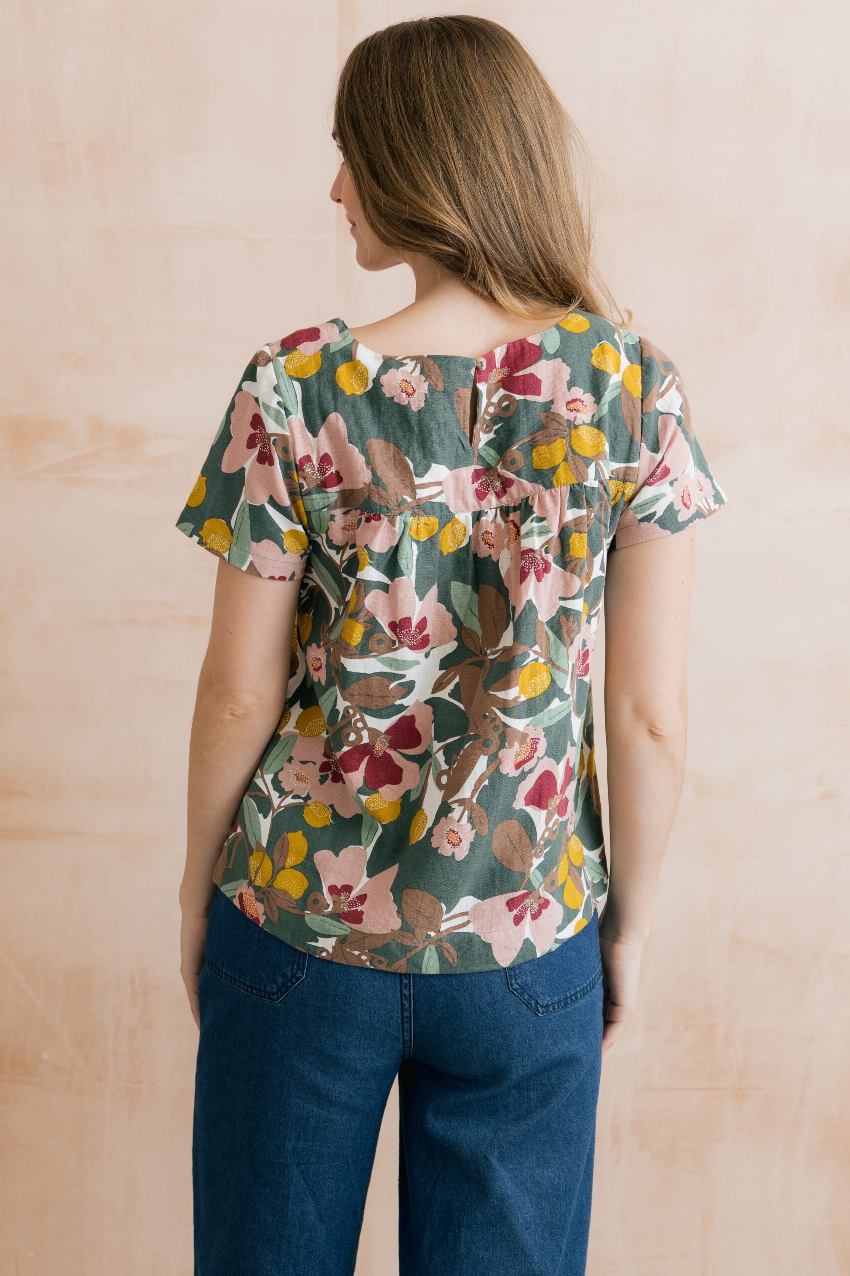 Lily & Me Linen Blend Floral Printed Laurel Green Top - Image 2